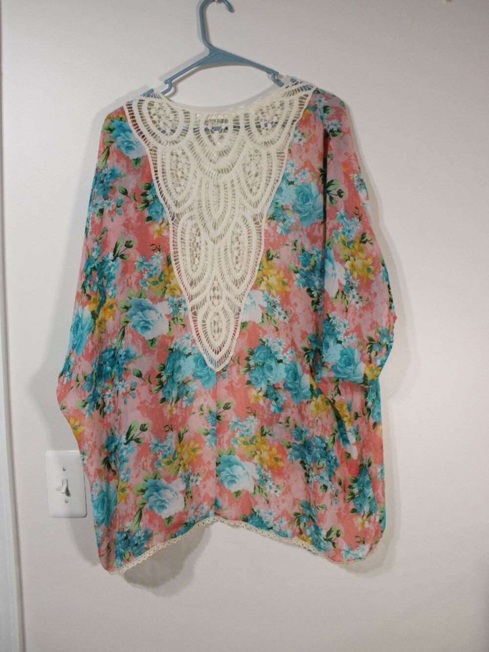 Womens Liberty Love Floral Crochet Lace Kimono/Sheer Cardigan or Beach Coverup - Picture 2 of 12